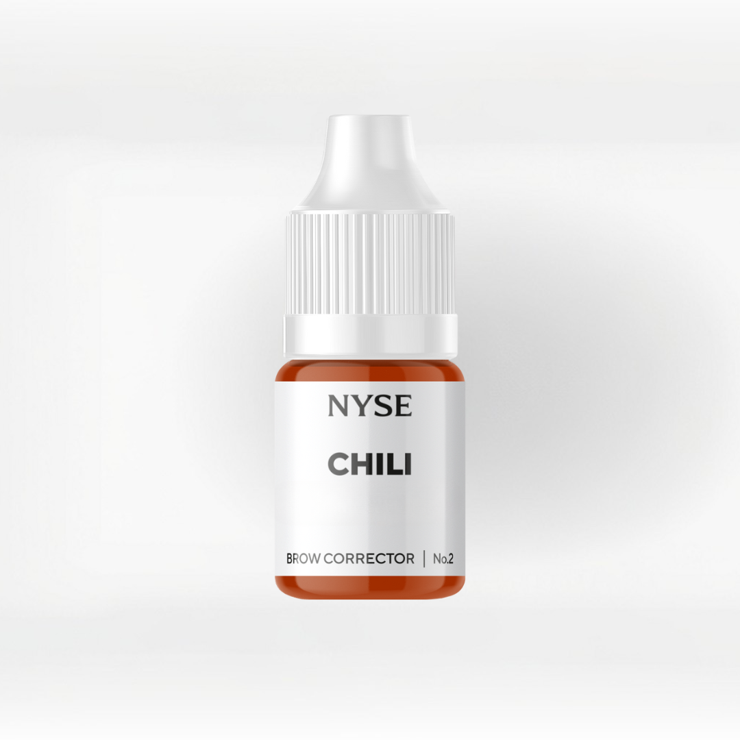 Correttore NYSE CHILI Ocra caldo per neutralizzare sopracciglia grigie e fredde
